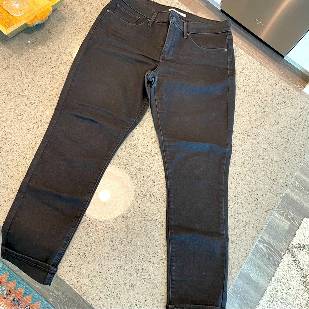 LEVIS